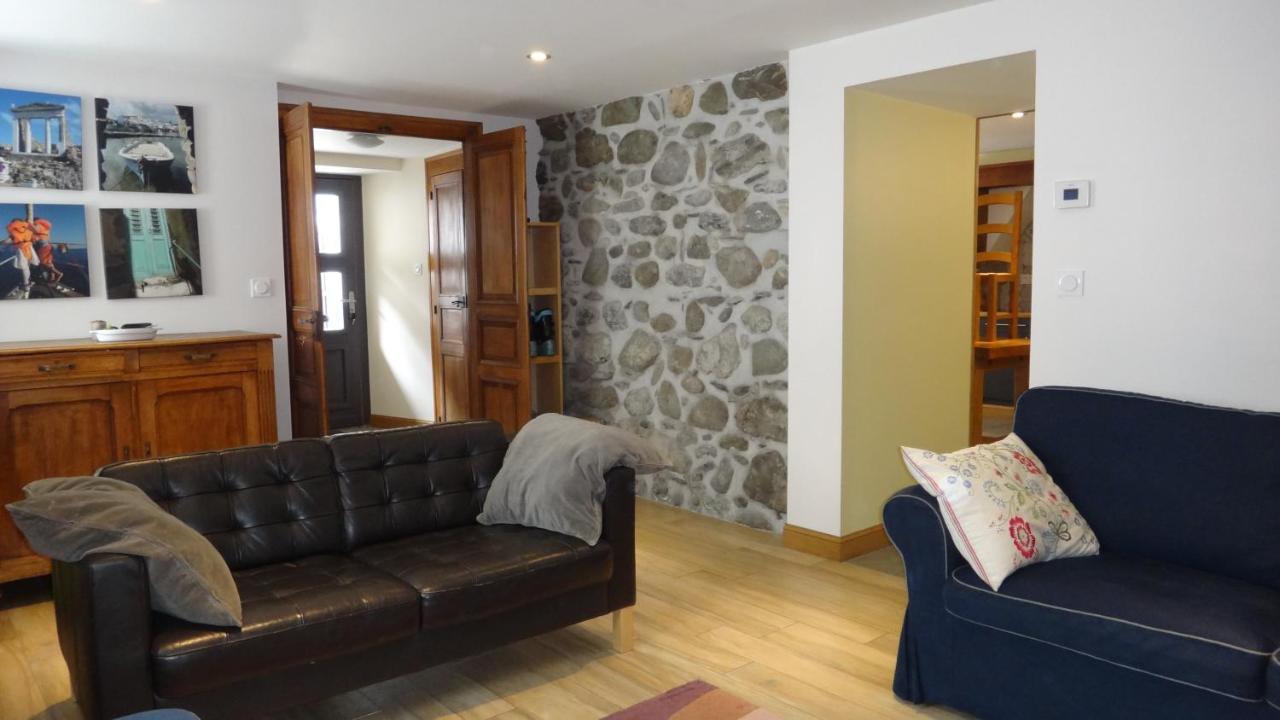Great House In Center Of Luz St Sauveur Villa Luz-Saint-Sauveur Exterior photo